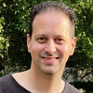 gil-bar-lev-300×300-1